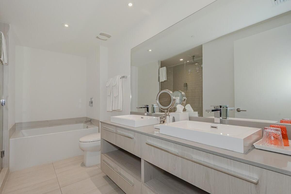 Luxury With Stunning View, Balcony, Amazing Pools Hollywood Exterior foto